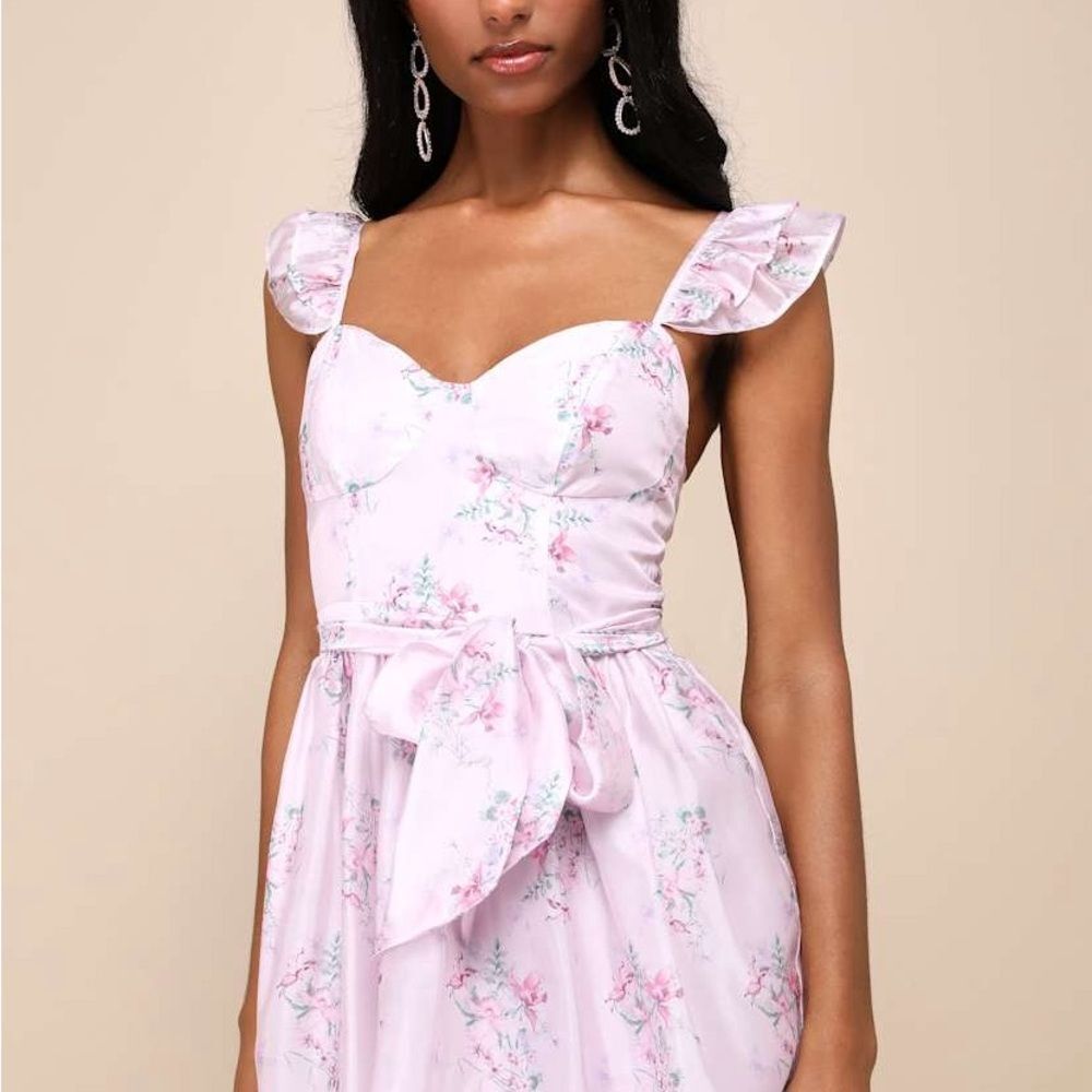NWT-Lulus- Sweetest Emotion Lilac Floral Ruffled Tiered Bustier Midi Dress-small - Picture 4 of 16